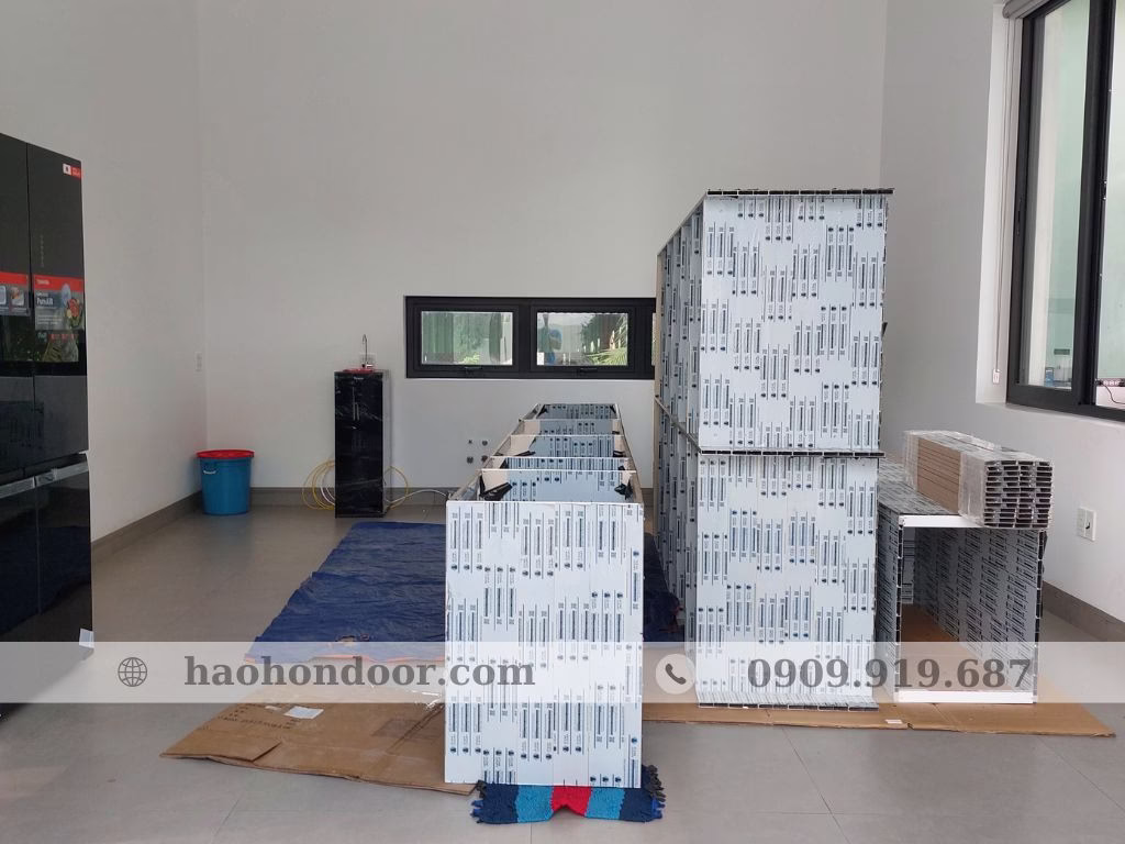 tu bep nhom hop kim huyen cao lanh dong thap 2024 chi tuyen 13