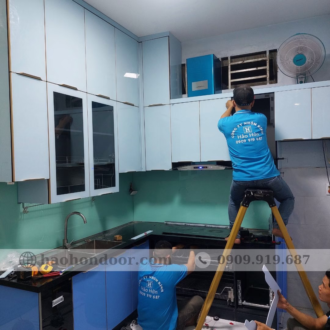 tu bep nhom noi that quan 7 ho chi minh 2023 chi thanh 19